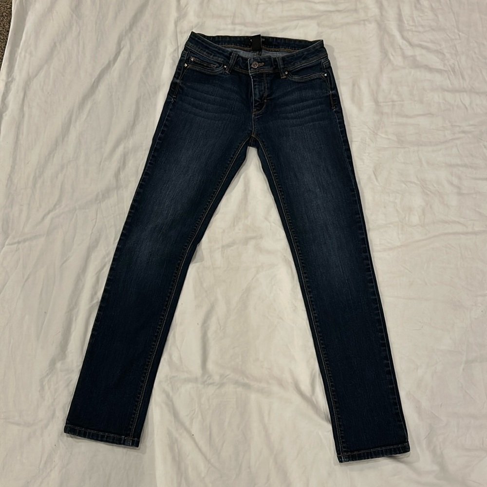 White House Black Market Slim Leg 0S
